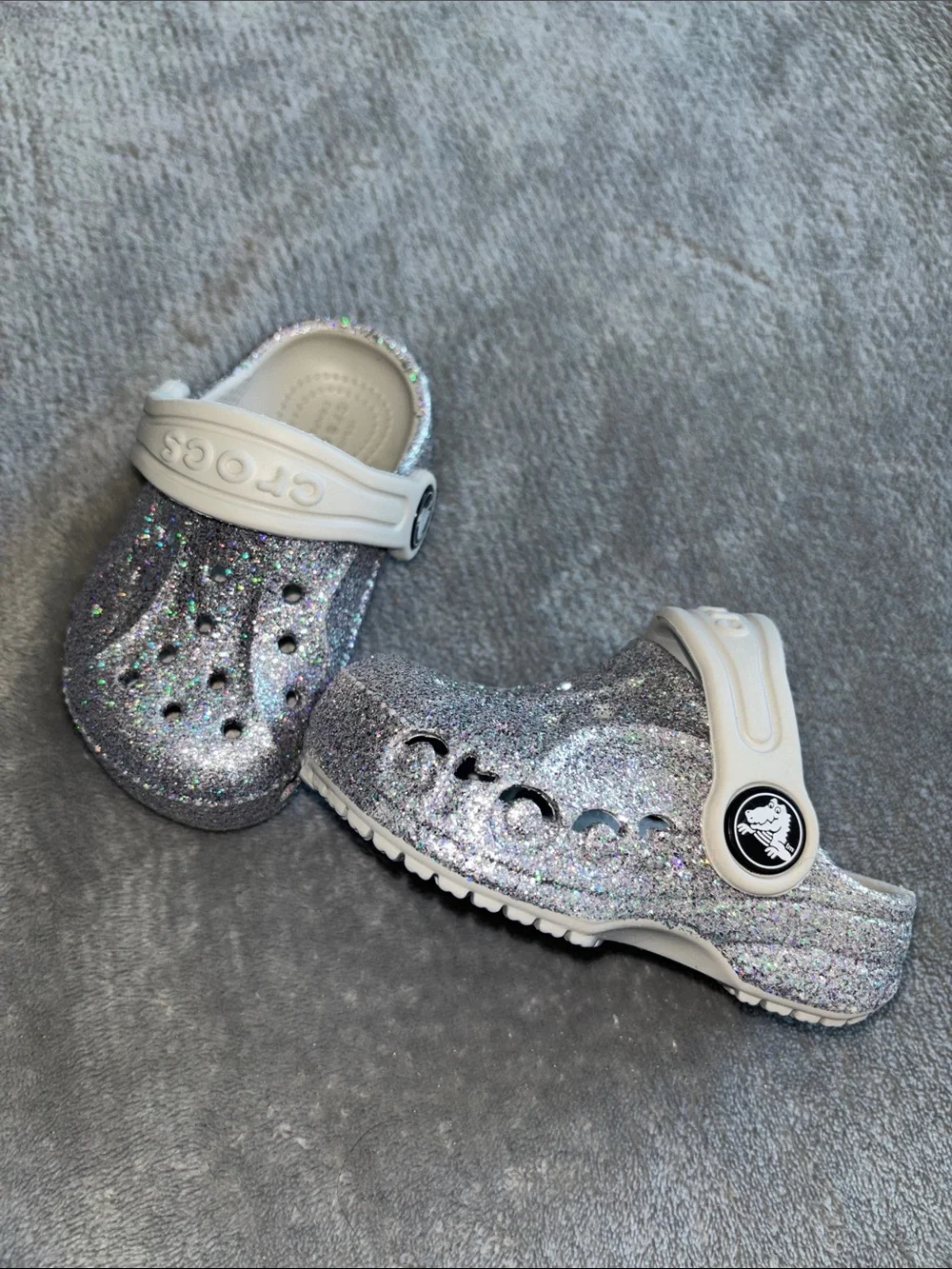 CROCS Kids baby 4 Classic Clog in Sparkling Silver Glitter